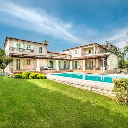 Romana By Rent Istria וילה *